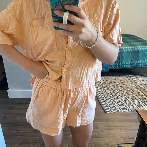 HOLLISTER / two piece set - Picture 3 of 13